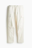 Pantalon cargo près du corps