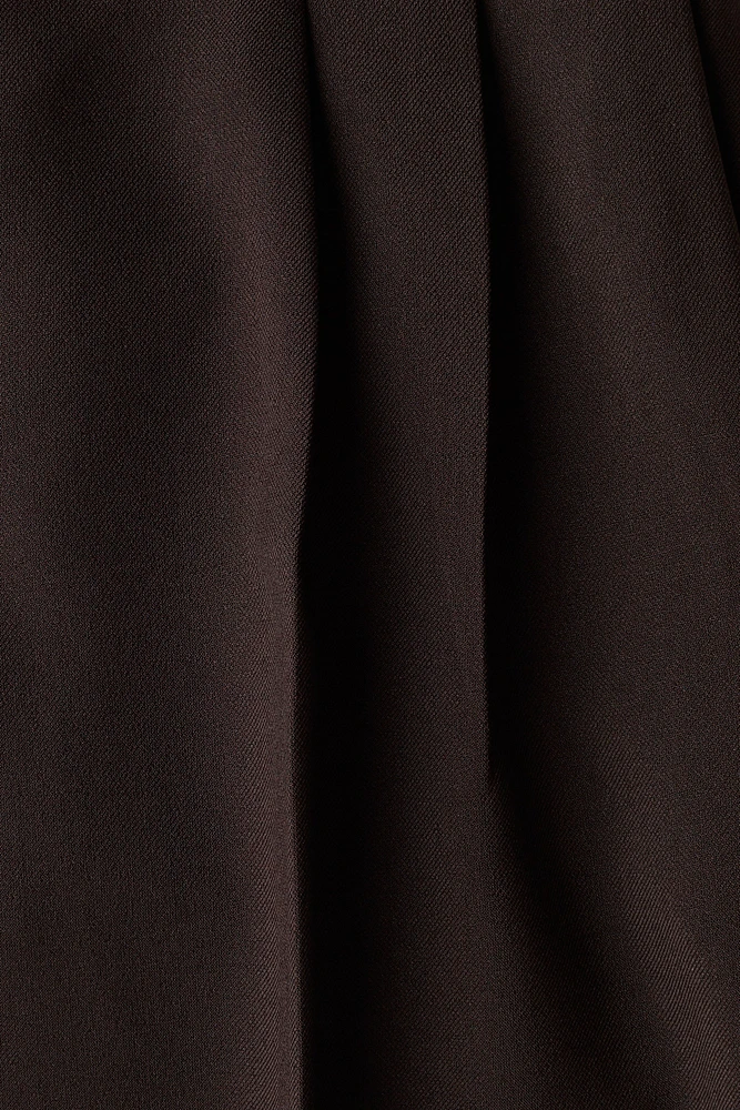 Loose-Fit Tailored Pants