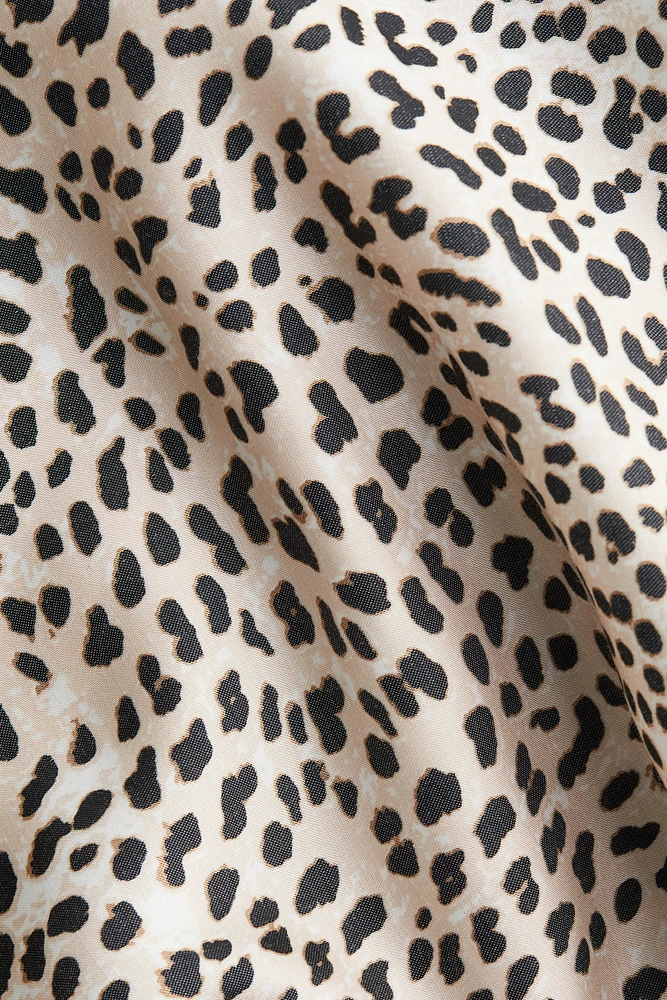 Robe à encolure bénitier