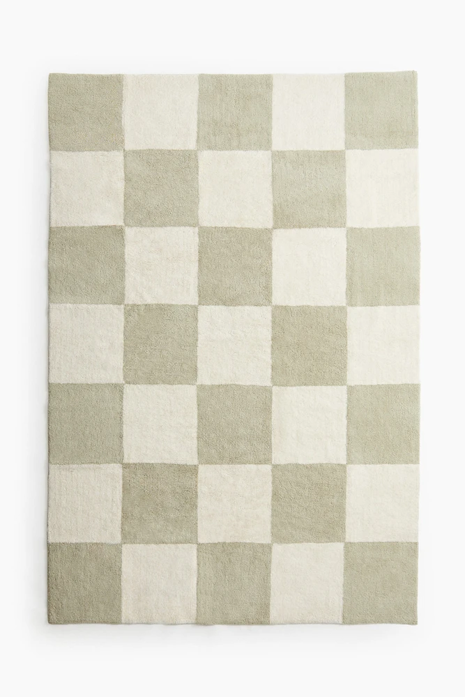 Grand tapis en laine mélangée