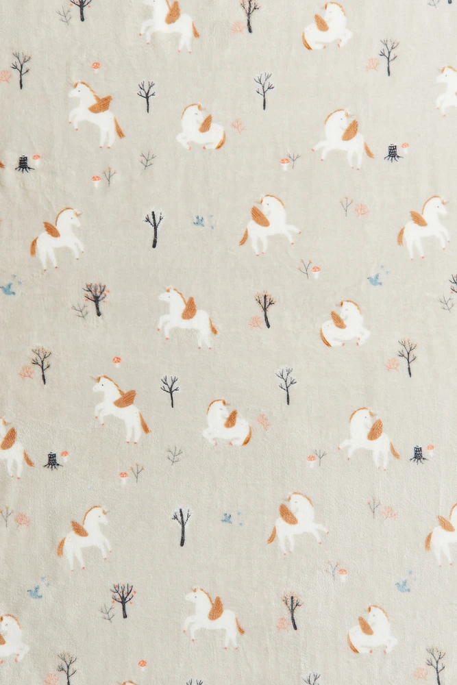 Patterned Fleece Throw