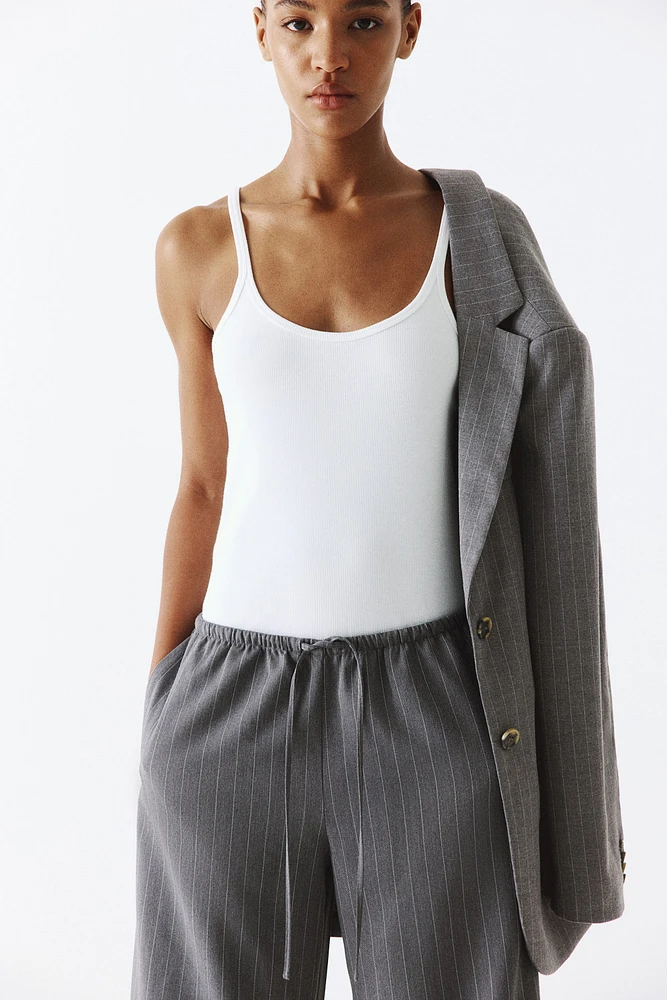 Pantalon en sergé avec cordon de serrage