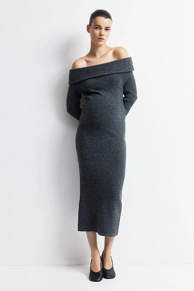 MAMA Rib-Knit Off-the-Shoulder Dress