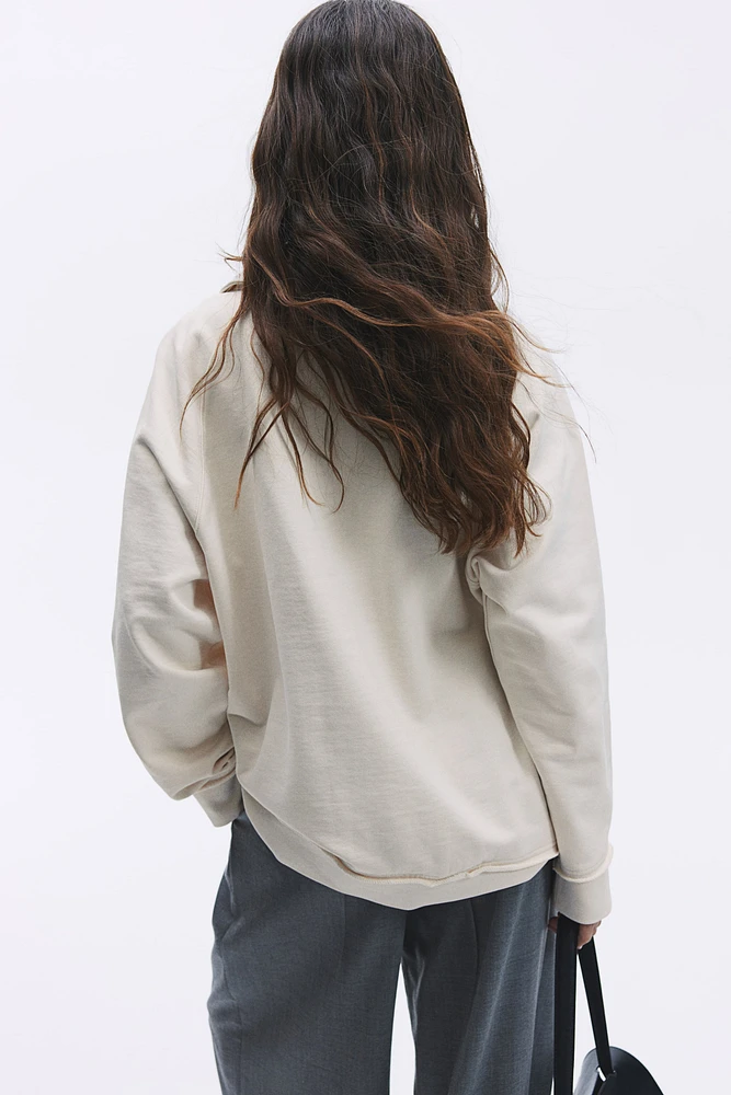 Sweatshirt with Collar