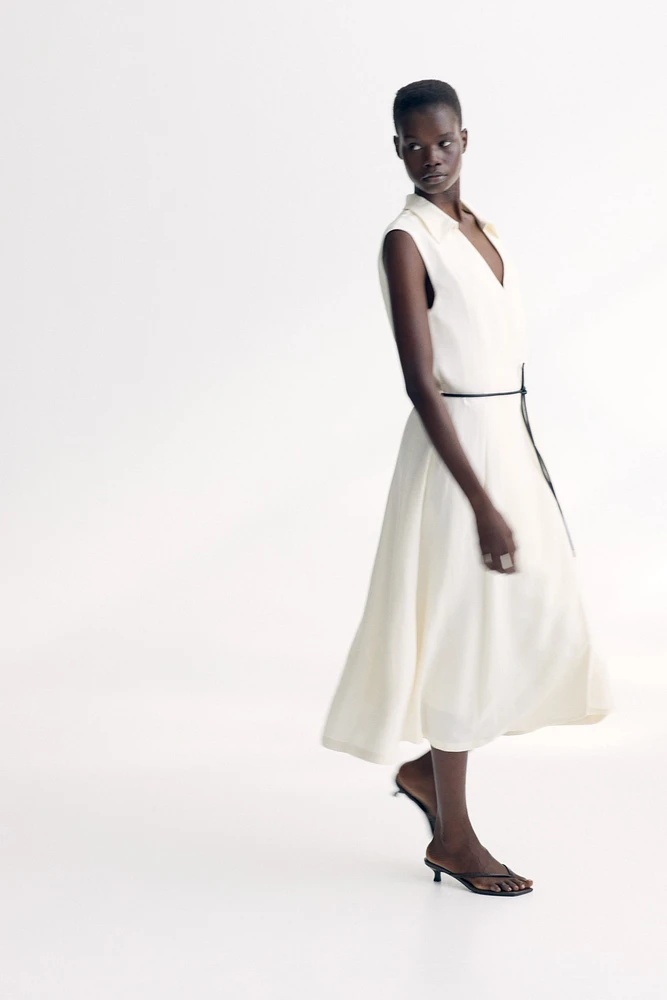 Robe portefeuille avec ceinture à nouer