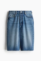 Short en denim haut du genou