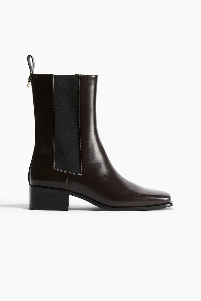 Chelsea Boots