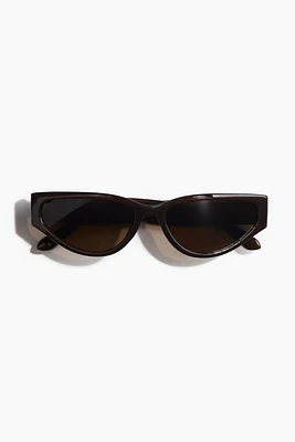 Cat-eye sunglasses