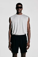 Loose-Fit Sports Tank Top with DryMove™