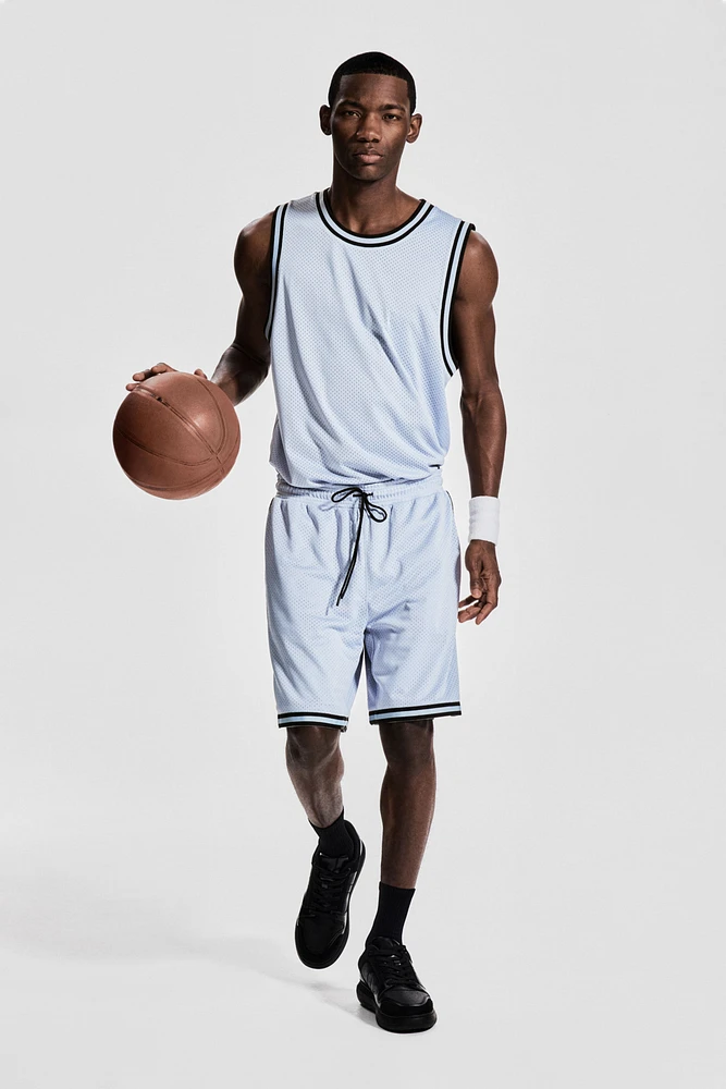 Loose-Fit Basketball Shorts with DryMove™