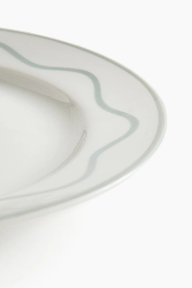 Medium-Sized Porcelain Plate