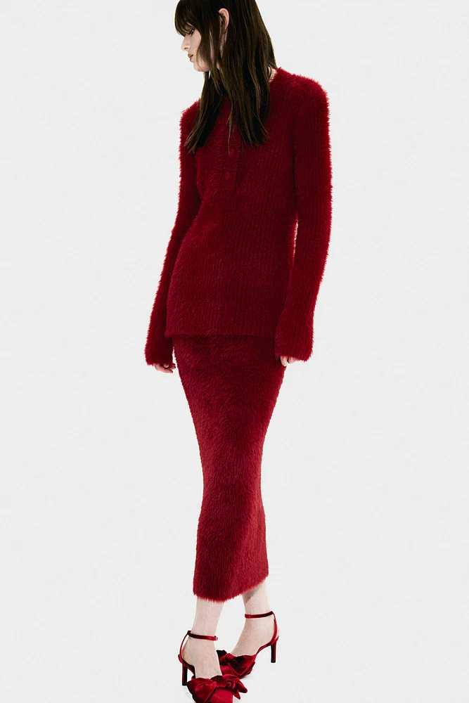 Fluffy-Knit Skirt