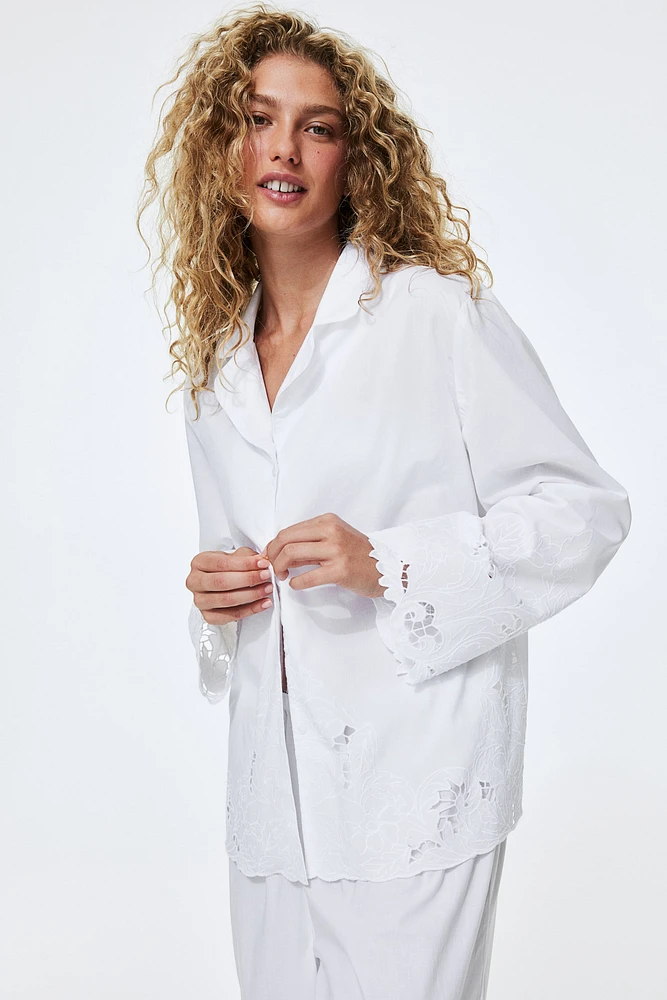 Pyjama en broderie anglaise