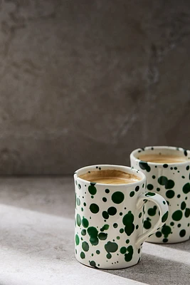 Tasse en grès cérame à la glaçure mouchetée