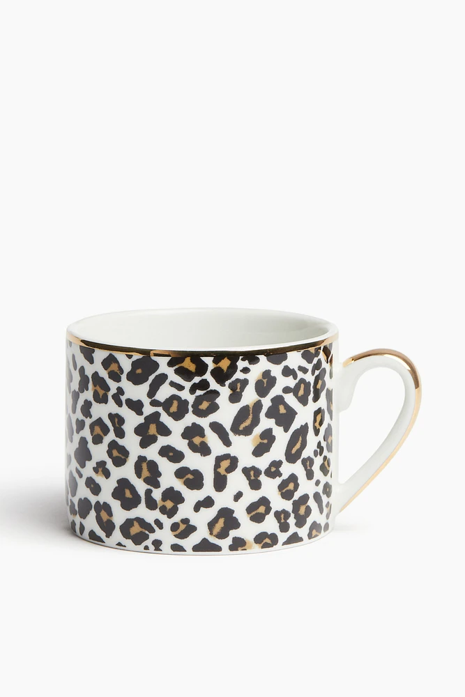 Tasse en porcelaine