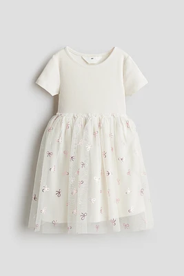 Robe avec jupe en tulle