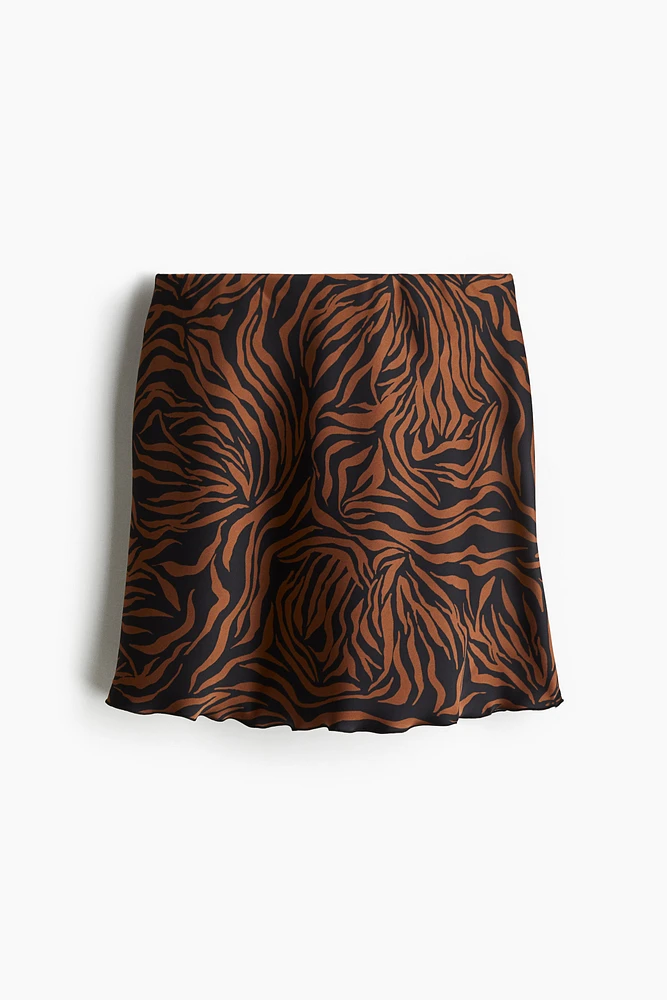 Jupe de satin à enfiler