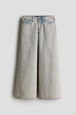 Wide-Leg Jeans