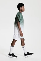 Sports Shirt with DryMove™