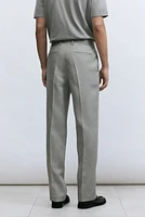 Pantalon de costume près du corps en lin
