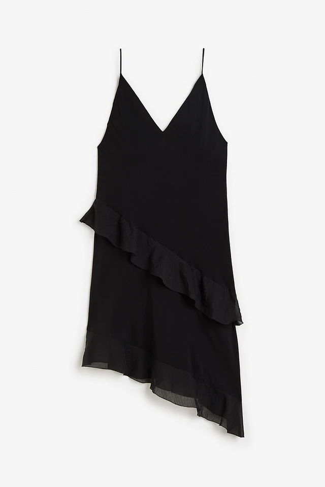 H&M Flounced Satin Slip Dress at Hamilton Place in Chattanooga, TN H&M Flounced Satin Slip Dress at Hamilton Place in Chattanooga, TN