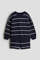 Ensemble 2 pièces avec chandail et short