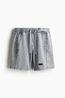 Mid-length sports shorts