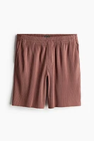 Regular Fit Pleated Shorts