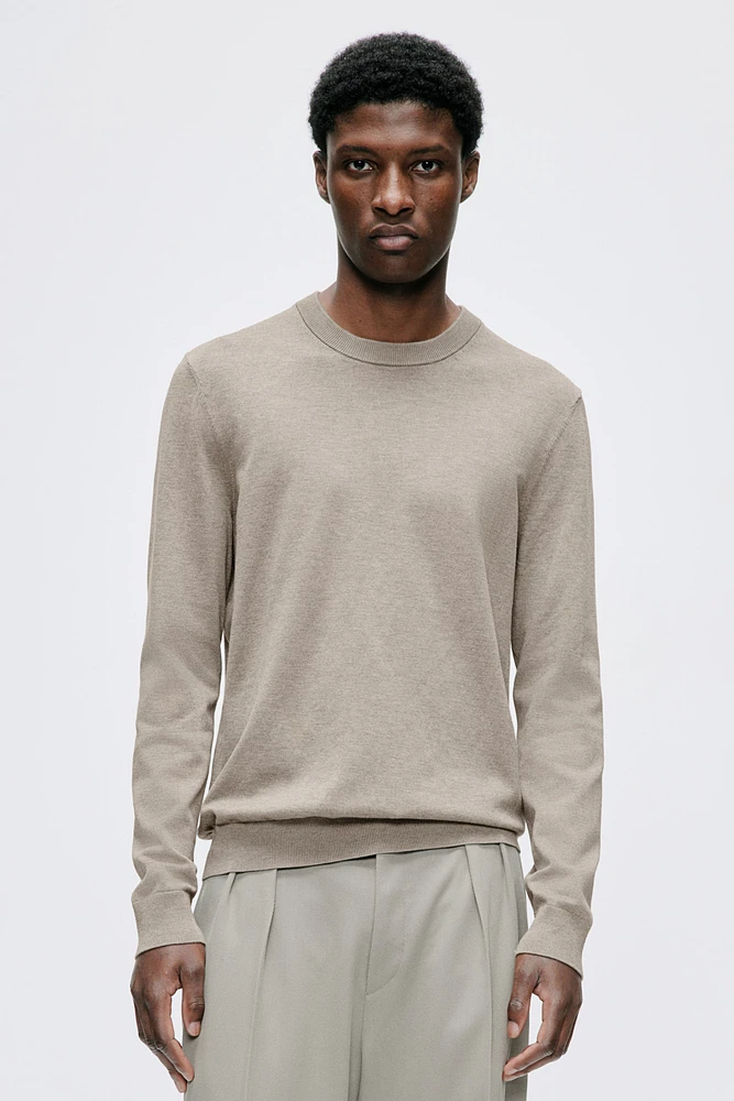 Slim Fit Fine-Knit Sweater