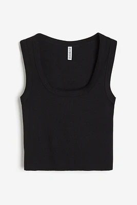 Short Tank Top