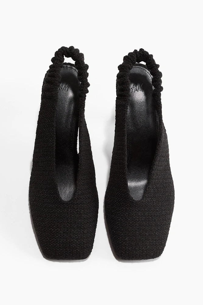 Slingback Bouclé Pumps