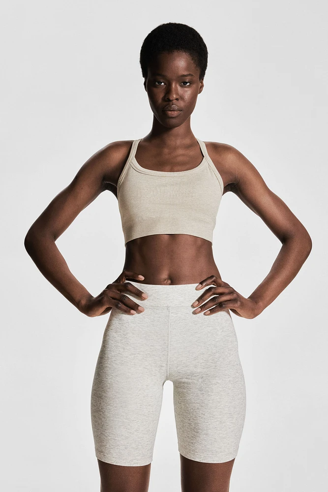 Seamless Medium-Support Sports Bra with DryMove™