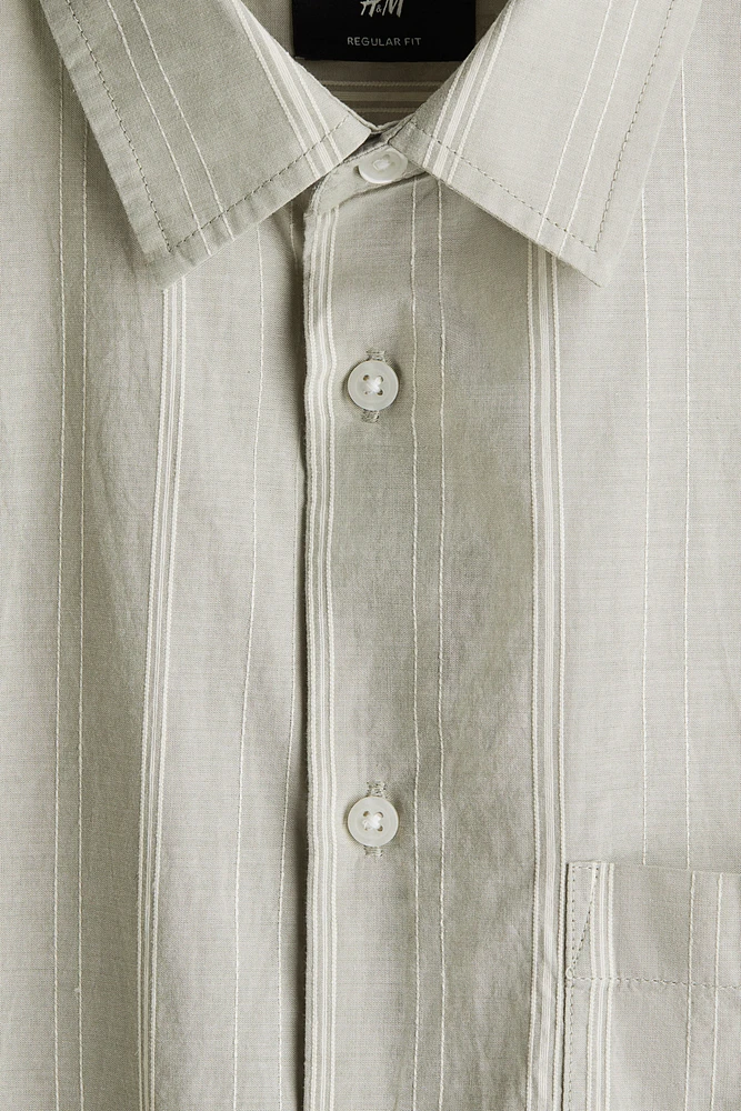 Regular Fit Short-sleeved shirt