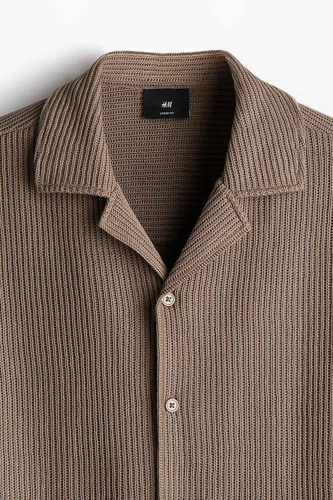 Chemise côtelée ample avec col cubain