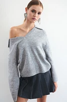 Fine-Knit Sweater with Collar