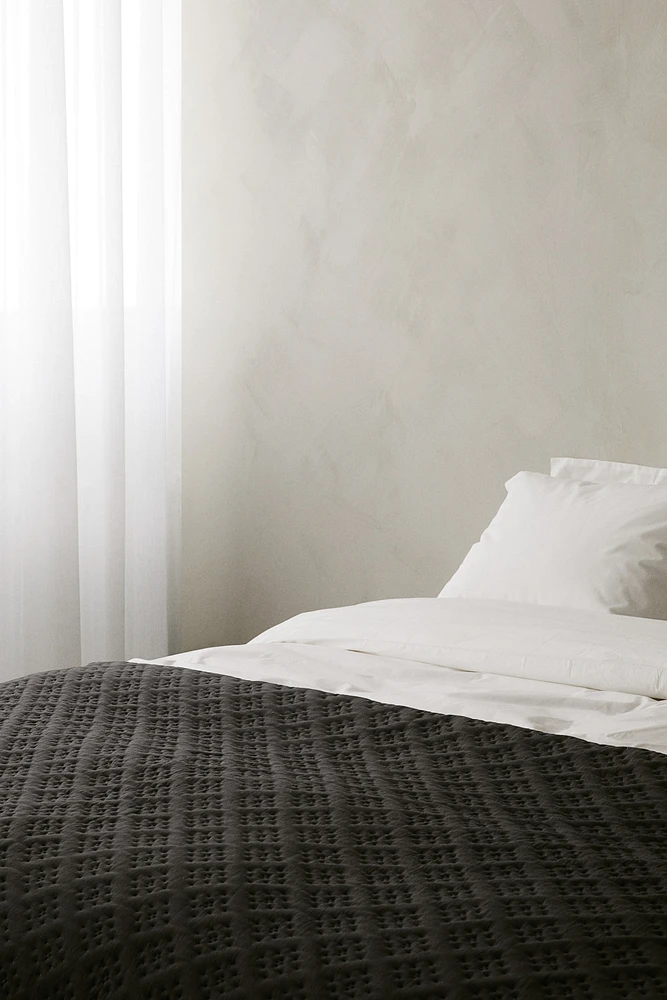 Jeté de lit matelassé