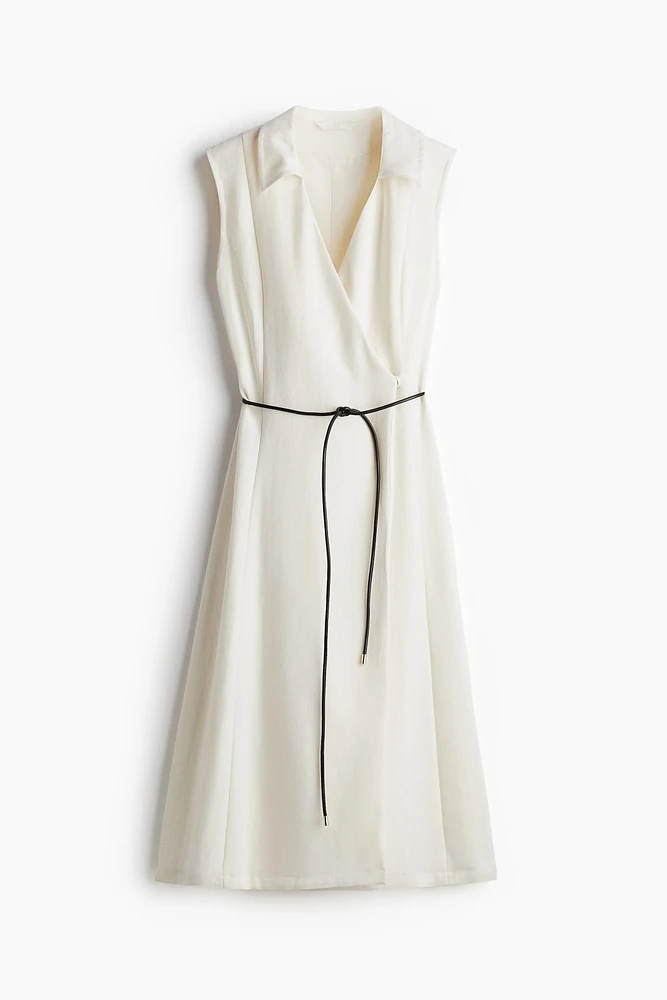 Robe portefeuille avec ceinture à nouer