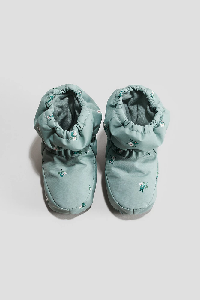 Water-Repellent Slipper Socks