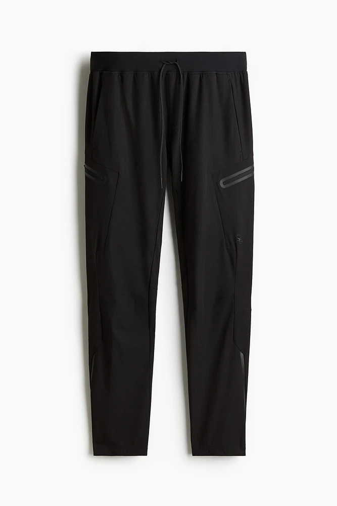 Slim-Fit Sports Joggers DryMove™