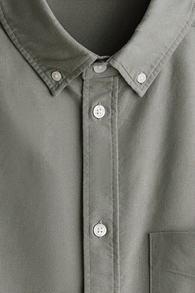 Chemise Oxford classique avec manches courtes