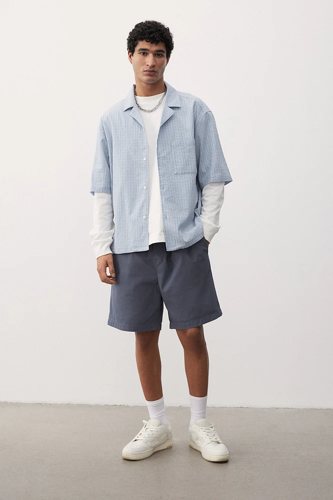 Short classique en toile