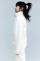 Veste de sport en tissu peluche