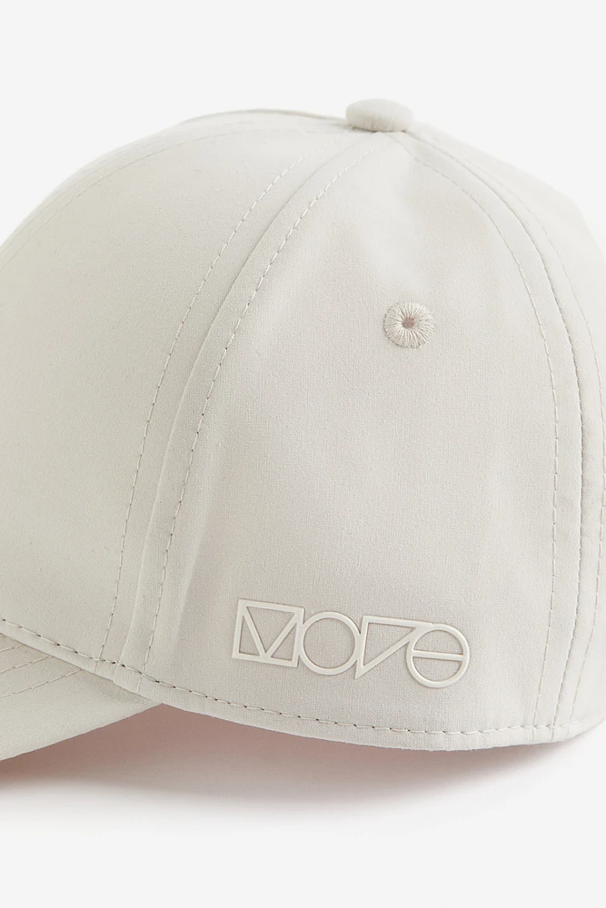 Water-repellent Sports Cap