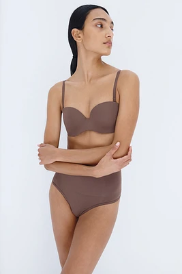 Soutien-gorge balconnet rembourré en microfibre