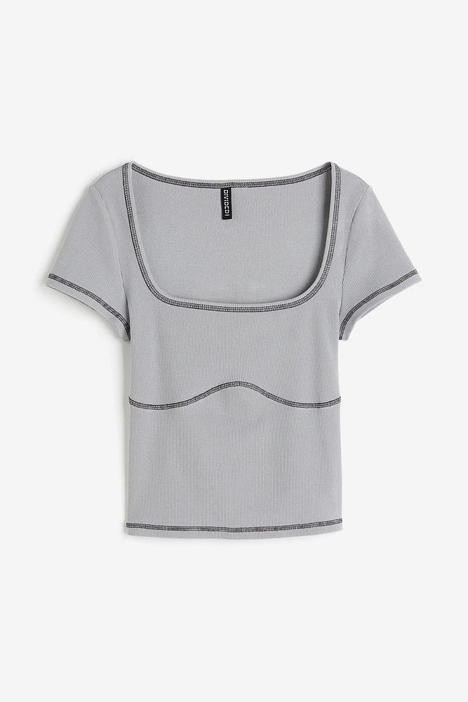 Flatlock-seam ribbed top