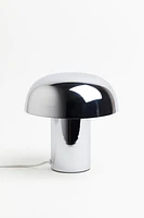 Lampe de table en métal
