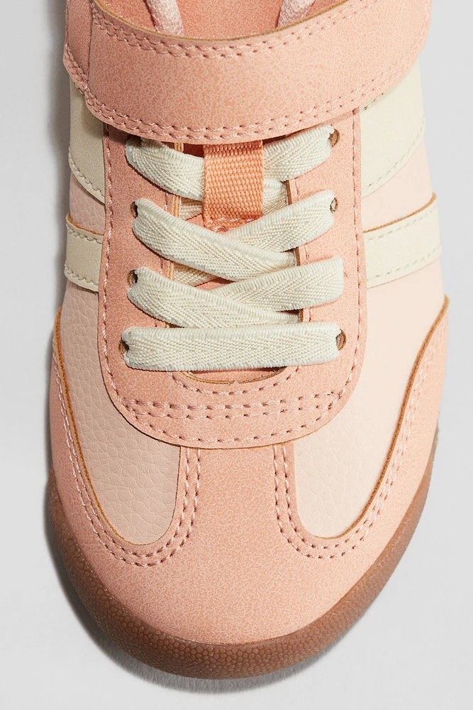 Espadrilles d'entraînement à la marche