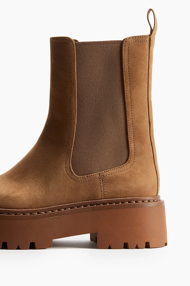 Chunky Chelsea Boots