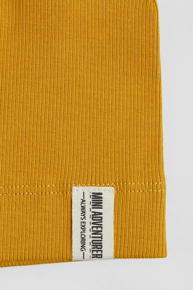 Ribbed Beanie