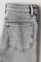 Relaxed Tapered Fit Jeans